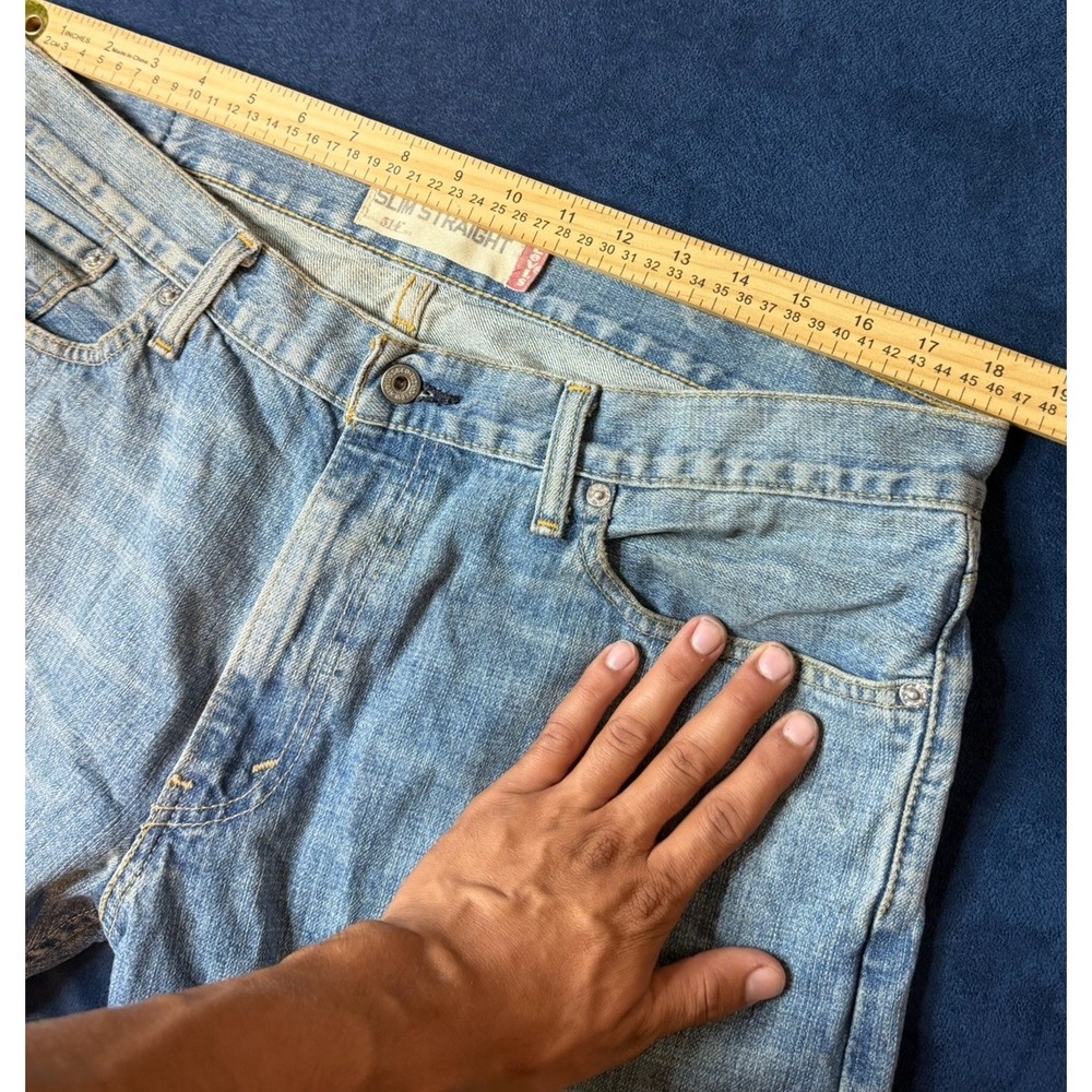Levi's 514 Slim Straight Jeans Mens 38x28 Blue Medium Wash Denim 5-Pocket